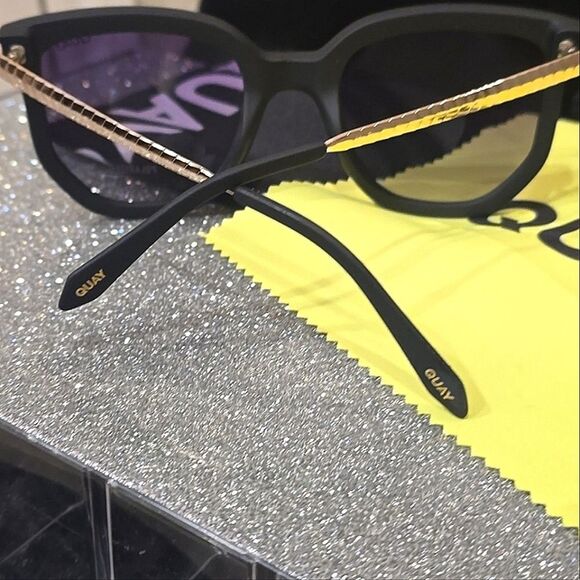 Quay Australia Coffee Run Polarized Sunglasses - Picture 6 of 8